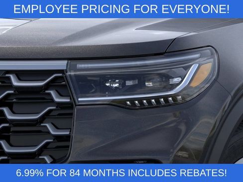 New 2026 Ford Explorer Platinum w/ LUX Leather Package AWD/4WD image 18