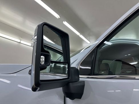 New 2026 GMC Sierra 3500 Denali Ultimate AWD/4WD image 15