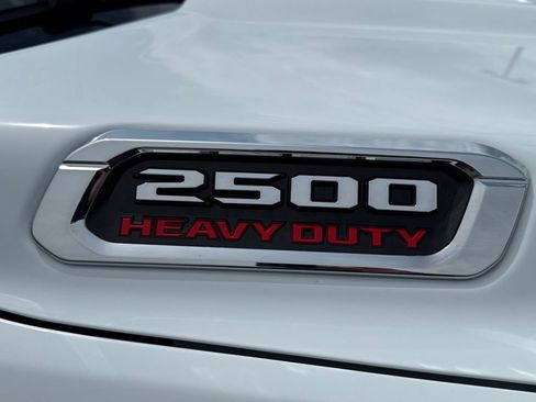 Used 2024 RAM 2500 Tradesman w/ Chrome Appearance Group AWD/4WD image 42