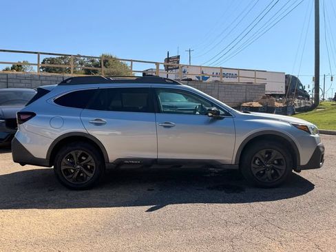 Used 2020 Subaru Outback Onyx Edition XT AWD/4WD image 6