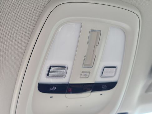 Used 2023 Volvo XC90 T8 Core image 31