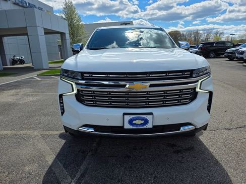 Used 2023 Chevrolet Suburban Premier AWD/4WD image 6