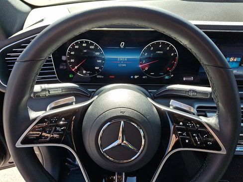 Used 2025 Mercedes-Benz GLE 350 4MATIC image 20