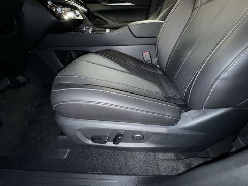 Certified 2025 INFINITI QX60 Pure image 14