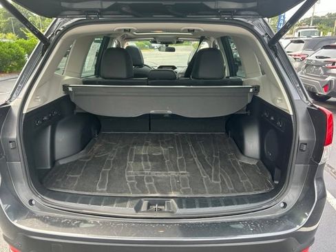 Used 2023 Subaru Forester Limited AWD/4WD image 10