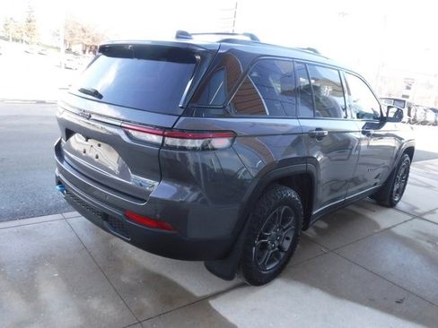 Used 2023 Jeep Grand Cherokee Trailhawk w/ Luxury Tech Group III image 14