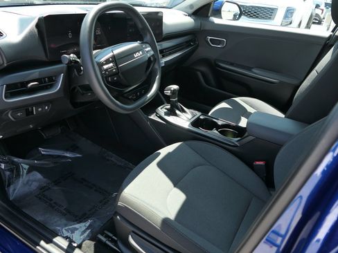 Certified 2025 Kia K4 FWD image 11