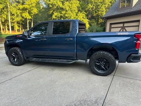 Used 2021 Chevrolet Silverado 1500 Custom Trail Boss AWD/4WD image 10