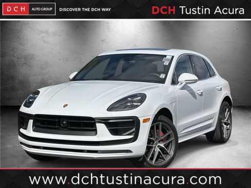 Used 2023 Porsche Macan S image 1