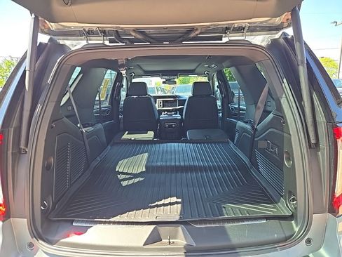 Used 2024 GMC Yukon Denali AWD/4WD image 60