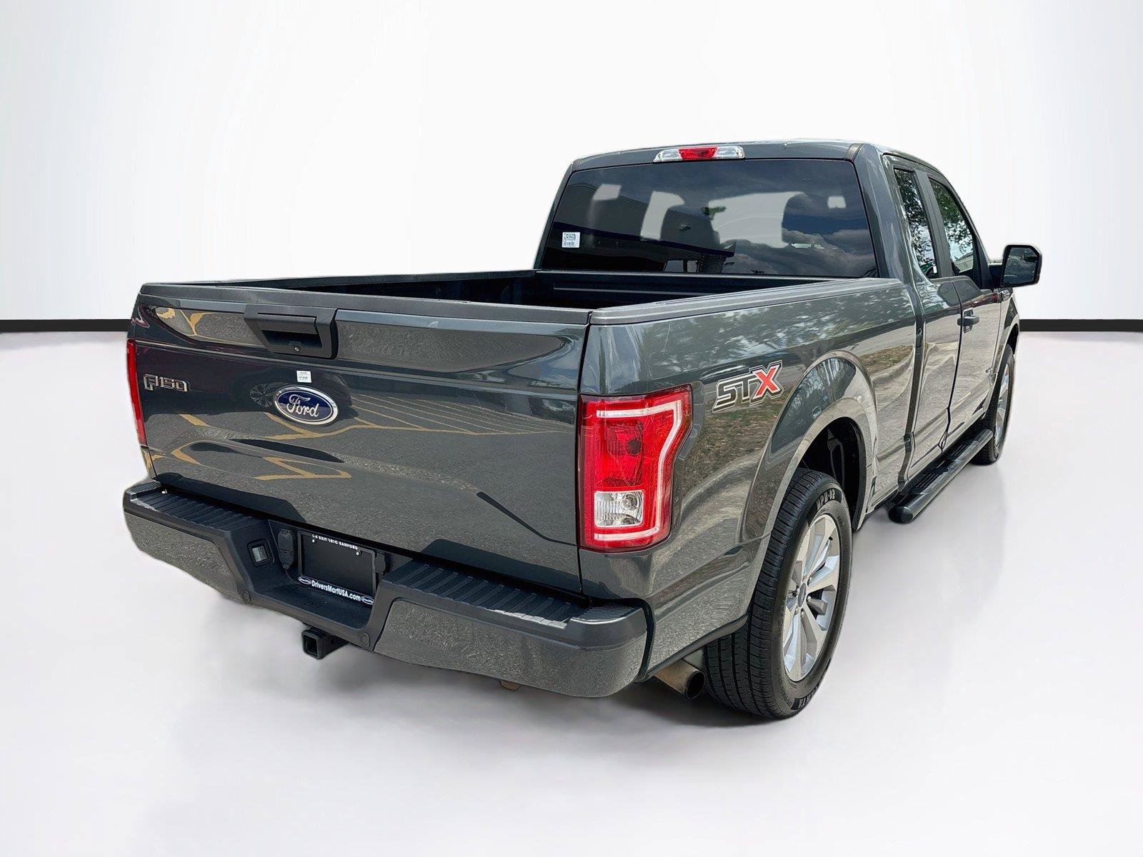 Used 2017 Ford F150 XL w/ Equipment Group 101A Mid RWD image 7