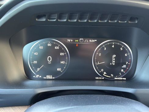 Used 2021 Volvo XC90 T6 Momentum AWD/4WD image 1