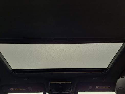 Used 2022 Lexus LS 500h AWD w/ Luxury Package image 20