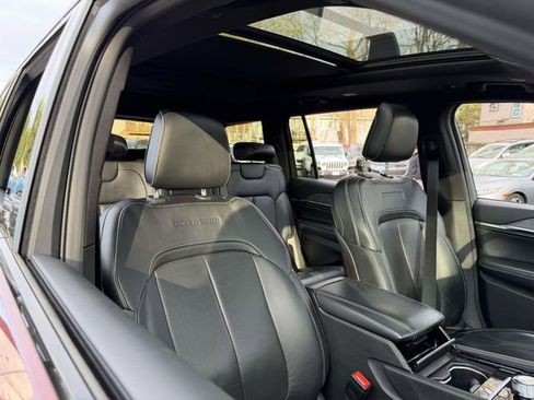 Used 2022 Jeep Grand Cherokee L Overland AWD/4WD image 11