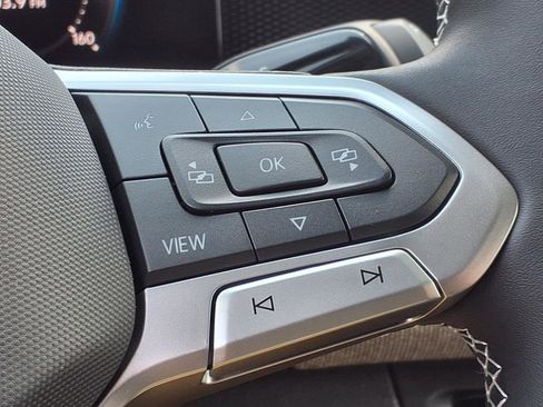 New 2025 Volkswagen Tiguan S w/ 18" Wheel Package image 19