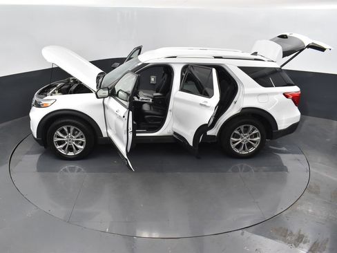 Certified 2023 Ford Explorer Limited image 55