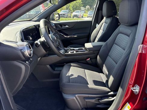 New 2026 Chevrolet Equinox LT FWD image 19