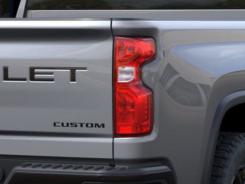 New 2026 Chevrolet Silverado 2500 Custom w/ Custom Blackout Package AWD/4WD image 15