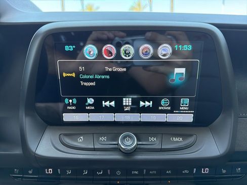Used 2016 Chevrolet Camaro SS RWD image 17
