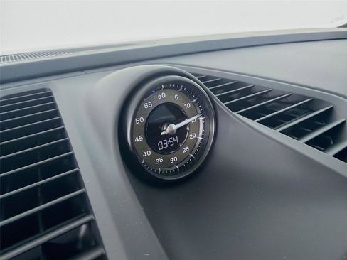 New 2025 Porsche Macan Turbo Electric image 18