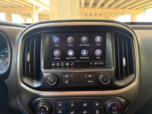 Used 2019 Chevrolet Colorado Z71 AWD/4WD image 18