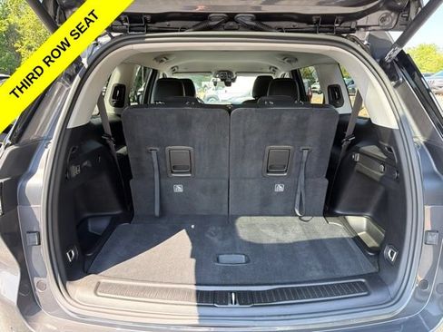 Used 2023 Jeep Grand Cherokee L Limited w/ Luxury Tech Group II AWD/4WD image 11