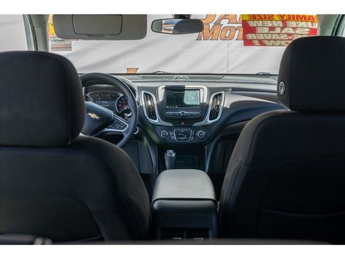 Used 2019 Chevrolet Equinox LT FWD image 33