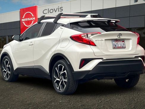 Used 2018 Toyota C-HR XLE image 7