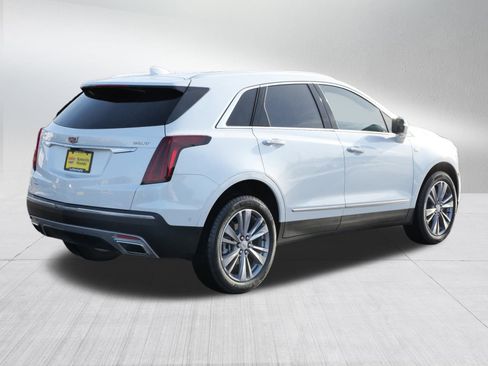 Used 2025 Cadillac XT5 Premium Luxury w/ Technology Package image 7