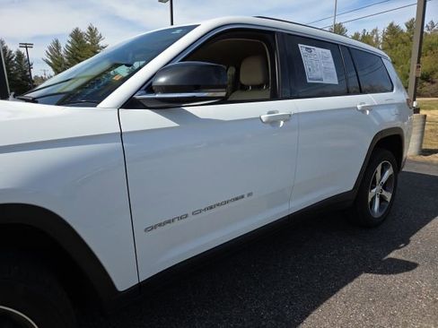 Used 2021 Jeep Grand Cherokee L Limited image 36