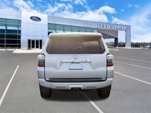 Used 2023 Toyota 4Runner SR5 image 3