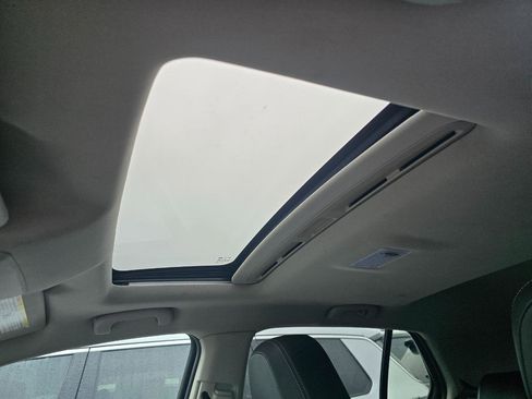 Used 2015 Chevrolet Trax LT w/ LT Sun and Sound Package image 12