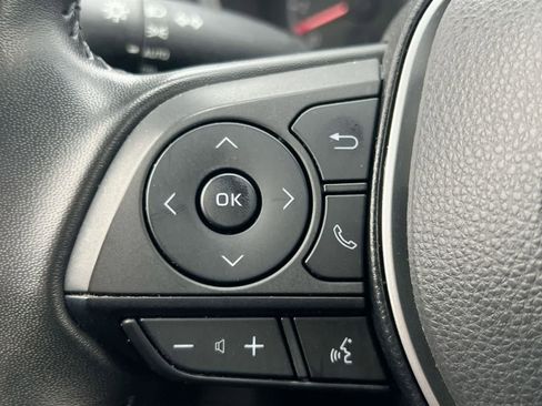 Used 2022 Toyota Corolla SE FWD image 23