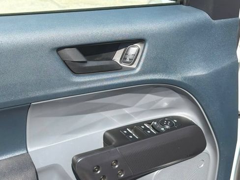 Used 2024 Ford Maverick XL FWD image 17