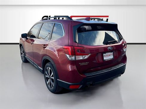 Used 2021 Subaru Forester Limited image 5