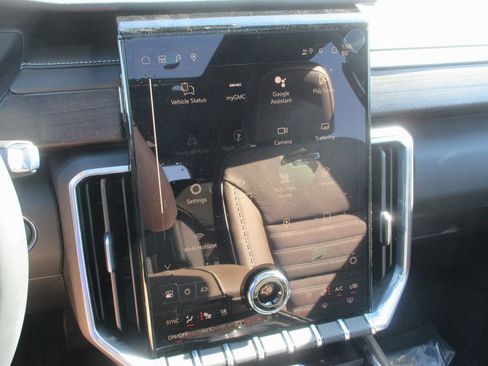 New 2026 GMC Acadia Denali Ultimate image 19