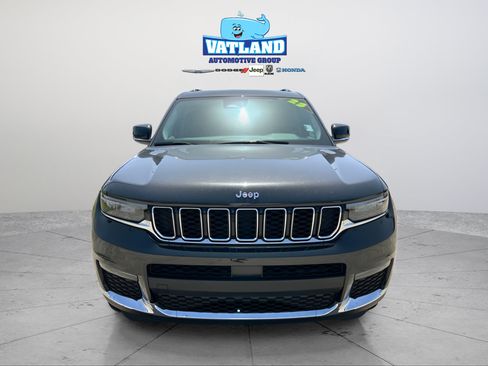 Used 2023 Jeep Grand Cherokee L Limited RWD image 21