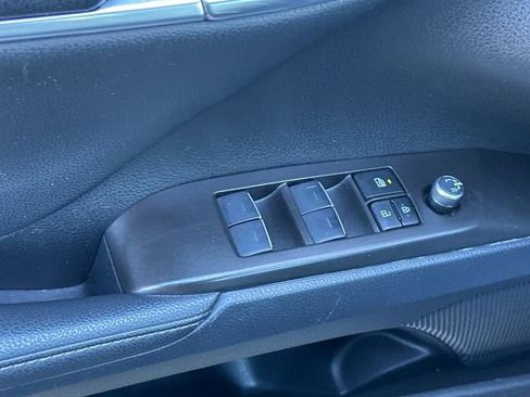 Used 2023 Toyota Camry XSE image 12