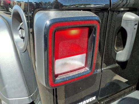 Certified 2022 Jeep Wrangler Unlimited Sport AWD/4WD image 14