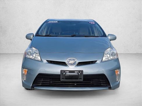 Used 2013 Toyota Prius Two FWD image 2