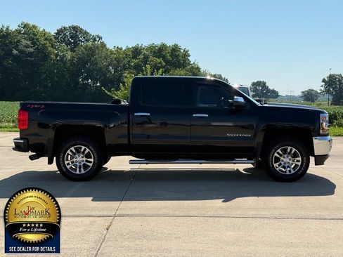 Used 2018 Chevrolet Silverado 1500 LT w/ All Star Edition AWD/4WD image 4
