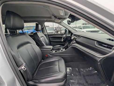 Used 2021 Jeep Grand Cherokee L Limited image 10