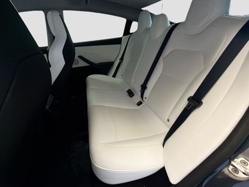 Used 2024 Tesla Model 3 Performance image 13