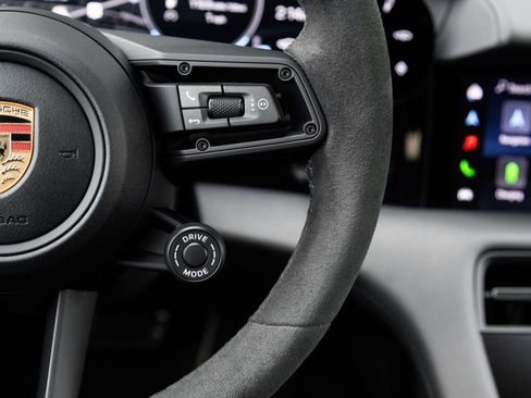 New 2026 Porsche Taycan GTS AWD/4WD image 16