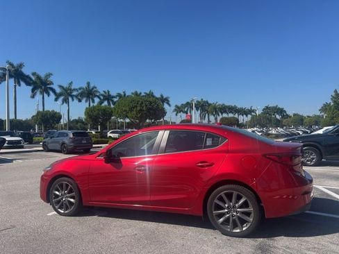 Used 2018 MAZDA MAZDA3 Touring image 15