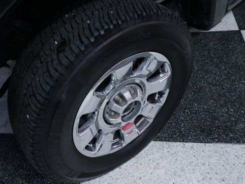 Used 2023 Ford F250 Lariat w/ Lariat Ultimate Package image 38