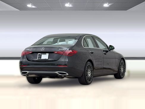 Used 2026 Mercedes-Benz C 300 4MATIC Sedan image 9