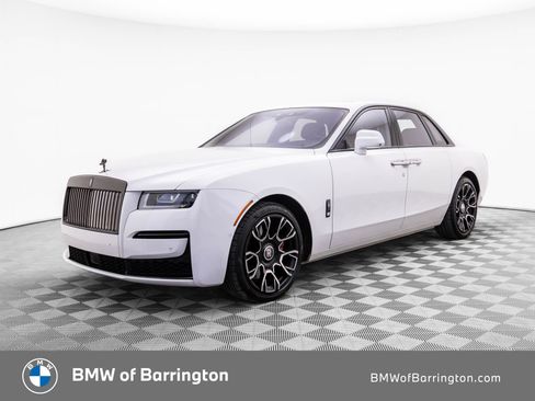 Used 2022 Rolls-Royce Ghost Black Badge image 1