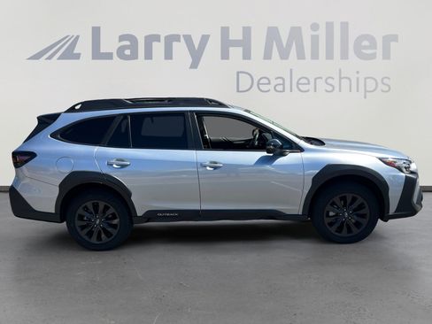 Used 2025 Subaru Outback Onyx Edition AWD/4WD image 6