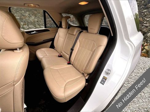Used 2017 Mercedes-Benz GLE 350 w/ Premium 1 Package image 23